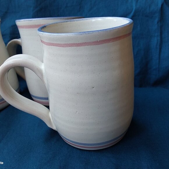 Set of 4 vintage studio pottery mugs by Coyote Hill blue and pink flowers excell - Picture 3 of 8